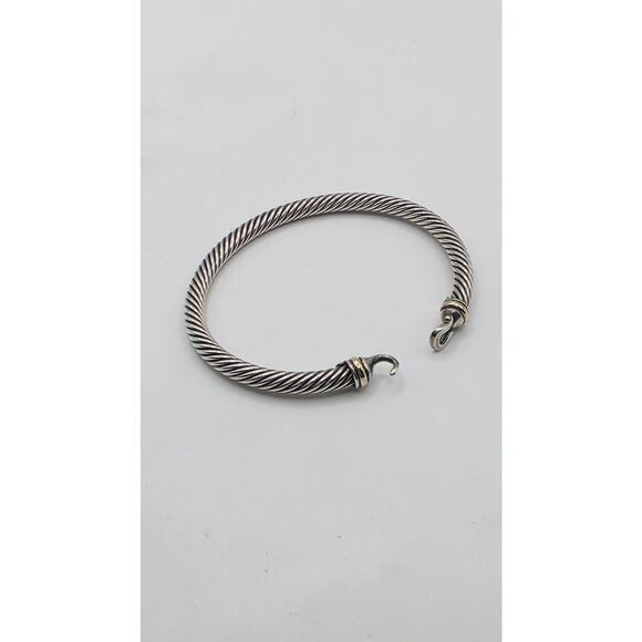 David Yurman Two-Tone Buckle Classic Cable Bracelet - Picture 8 of 10